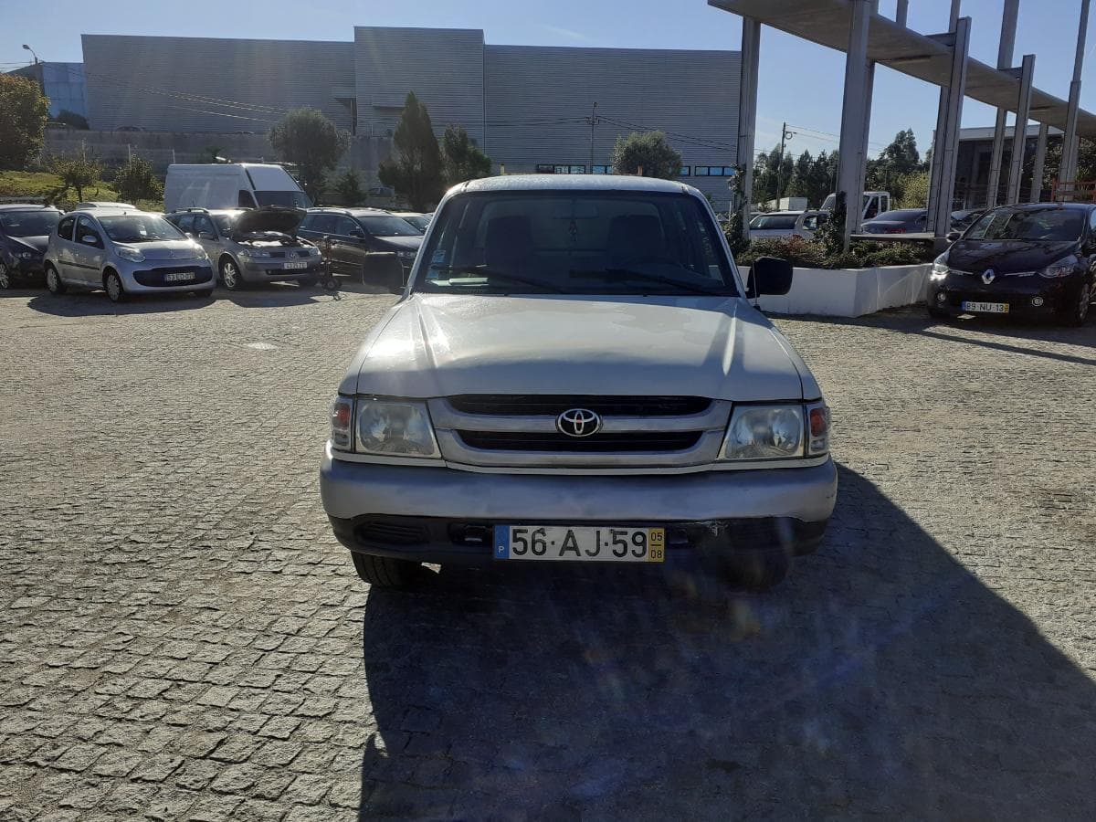 Toyota Hilux · Cabine Dupla · Ano 2005 — imagem 2