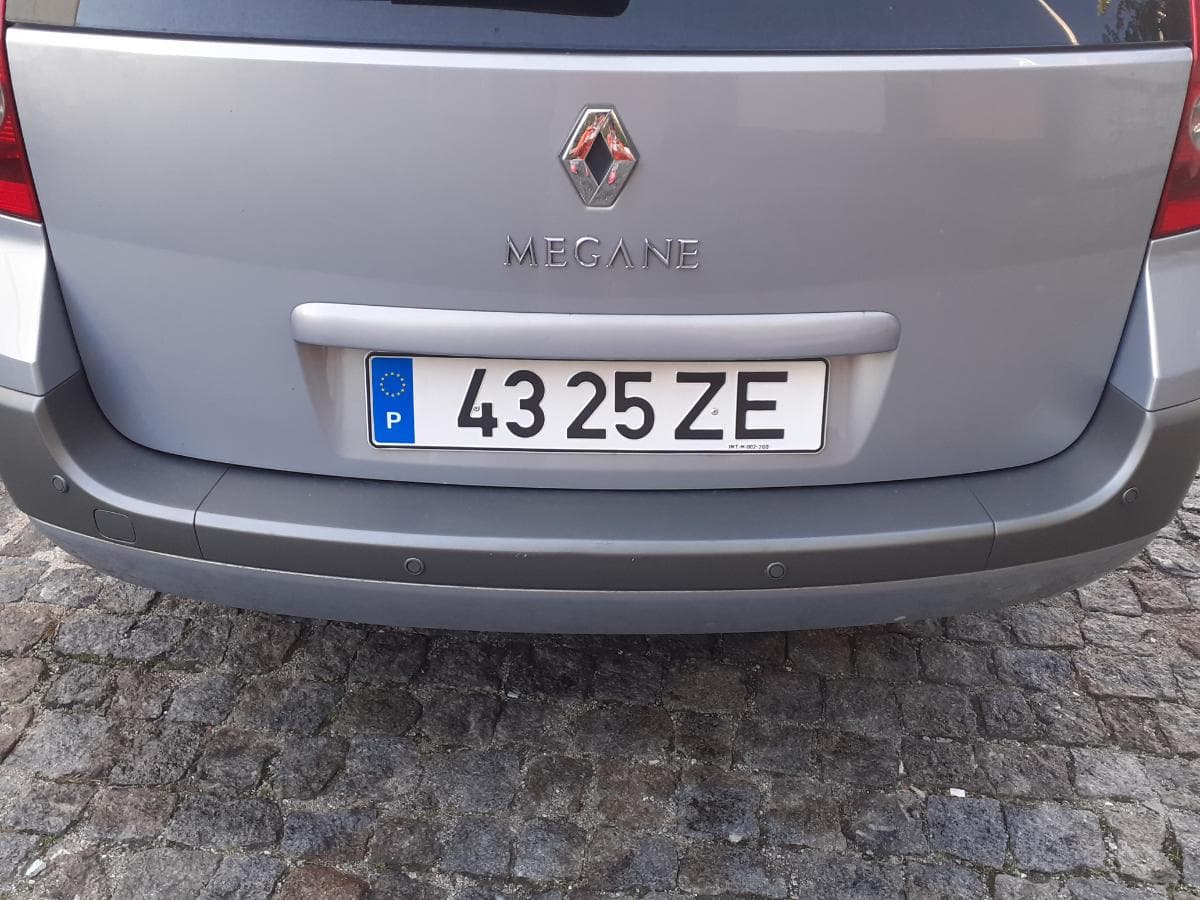 Renault Mégane 1.5 DCI · Ano 2004 — image 7