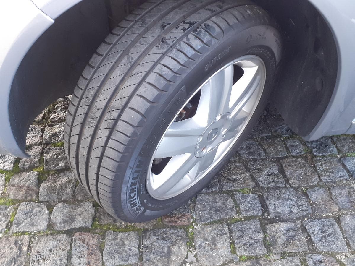 Renault Mégane 1.5 DCI · Ano 2004 — image 22
