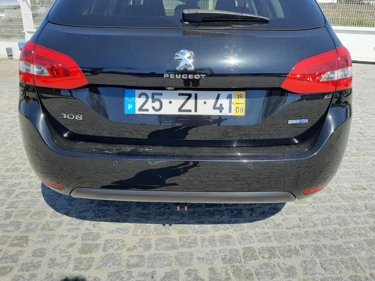 Peugeot 308 1.6 Blue HDI · Ano 2015 — imagen 7