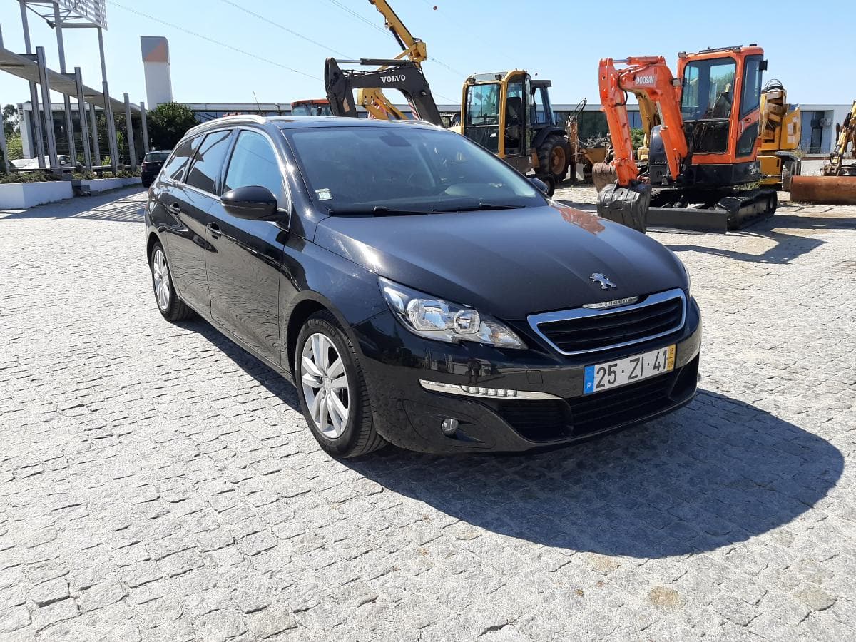Peugeot 308 1.6 Blue HDI · Ano 2015 — imagen 1