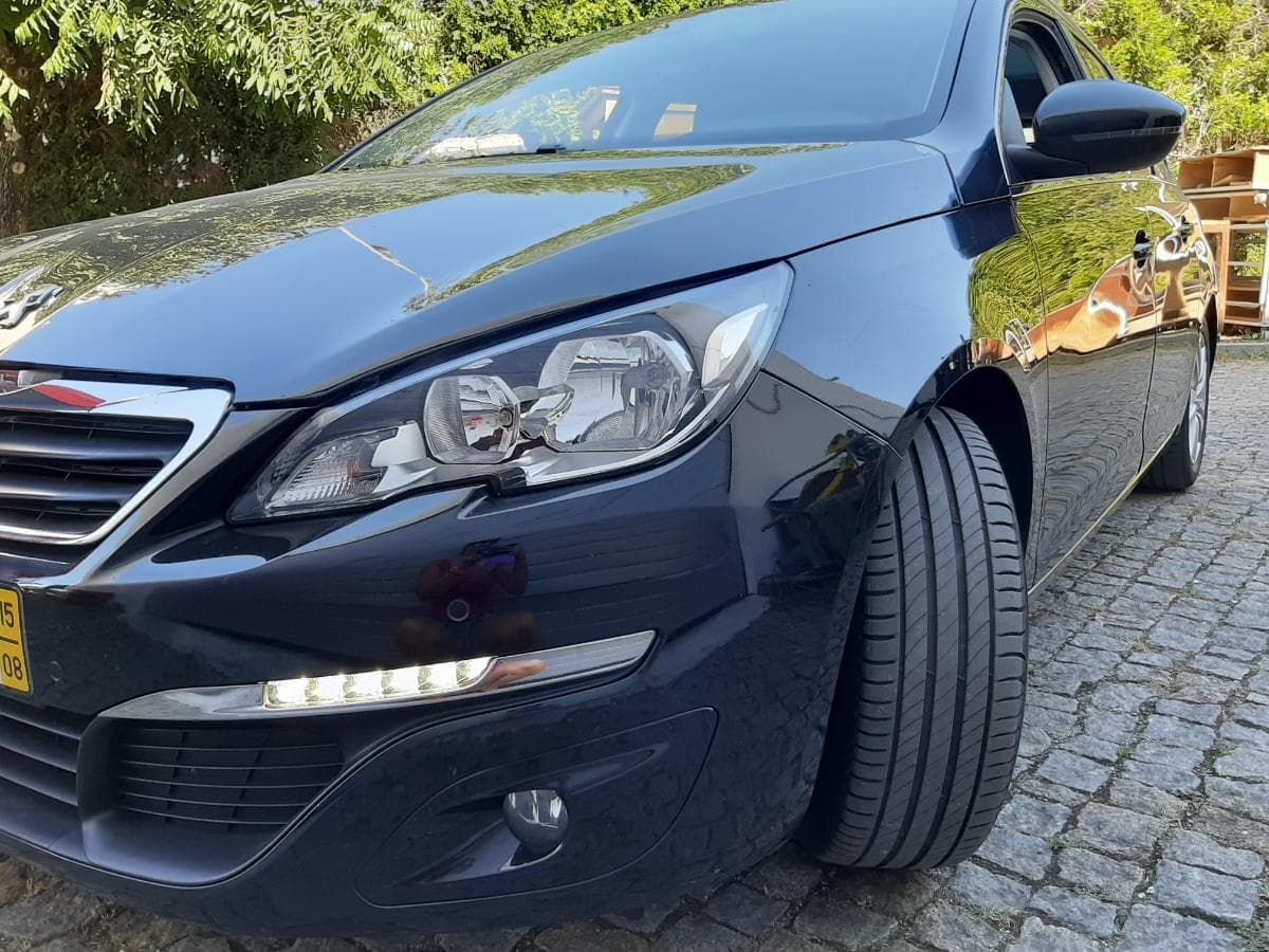 Peugeot 308 1.6 Blue HDI · Ano 2015 — imagen 8