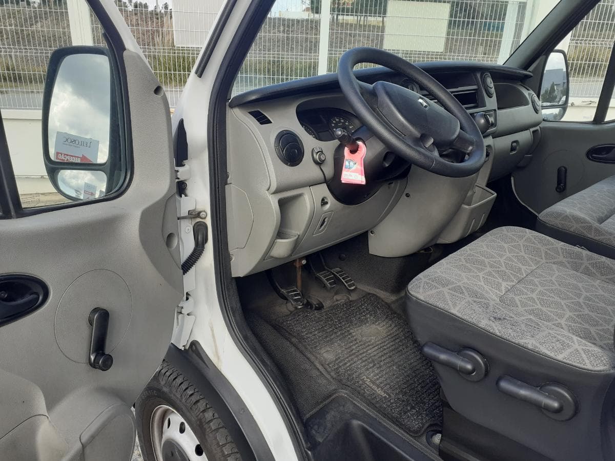 Renault Master 2.5 DCI · Ano 2009 — imagem 8