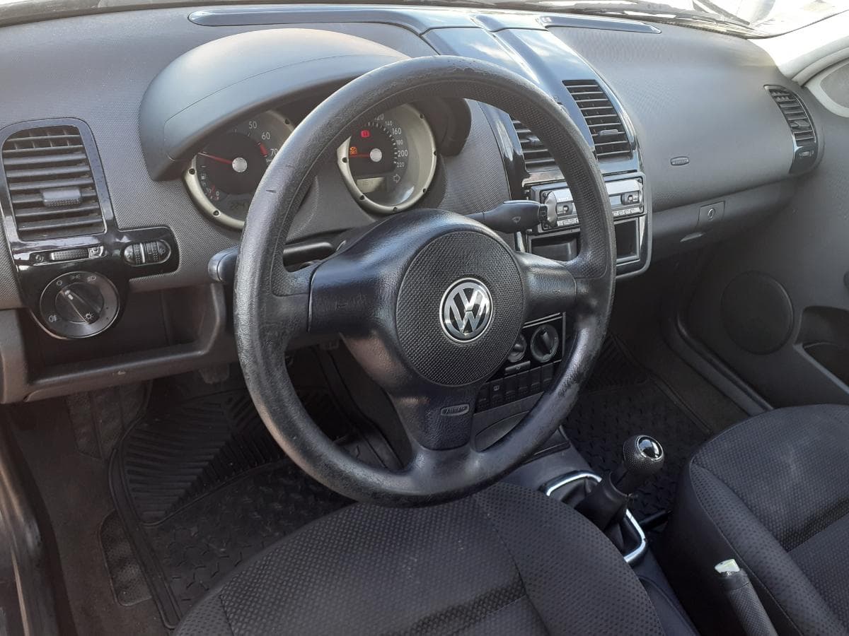 Volkswagen Polo 1.0 · Ano 2000 — imagem 12