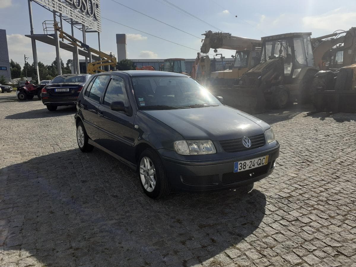Volkswagen Polo 1.0 · Ano 2000 — imagem 1