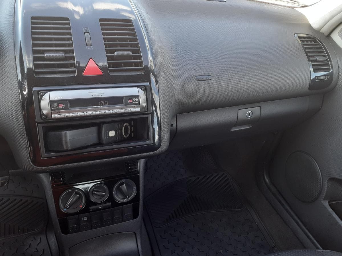 Volkswagen Polo 1.0 · Ano 2000 — imagem 16