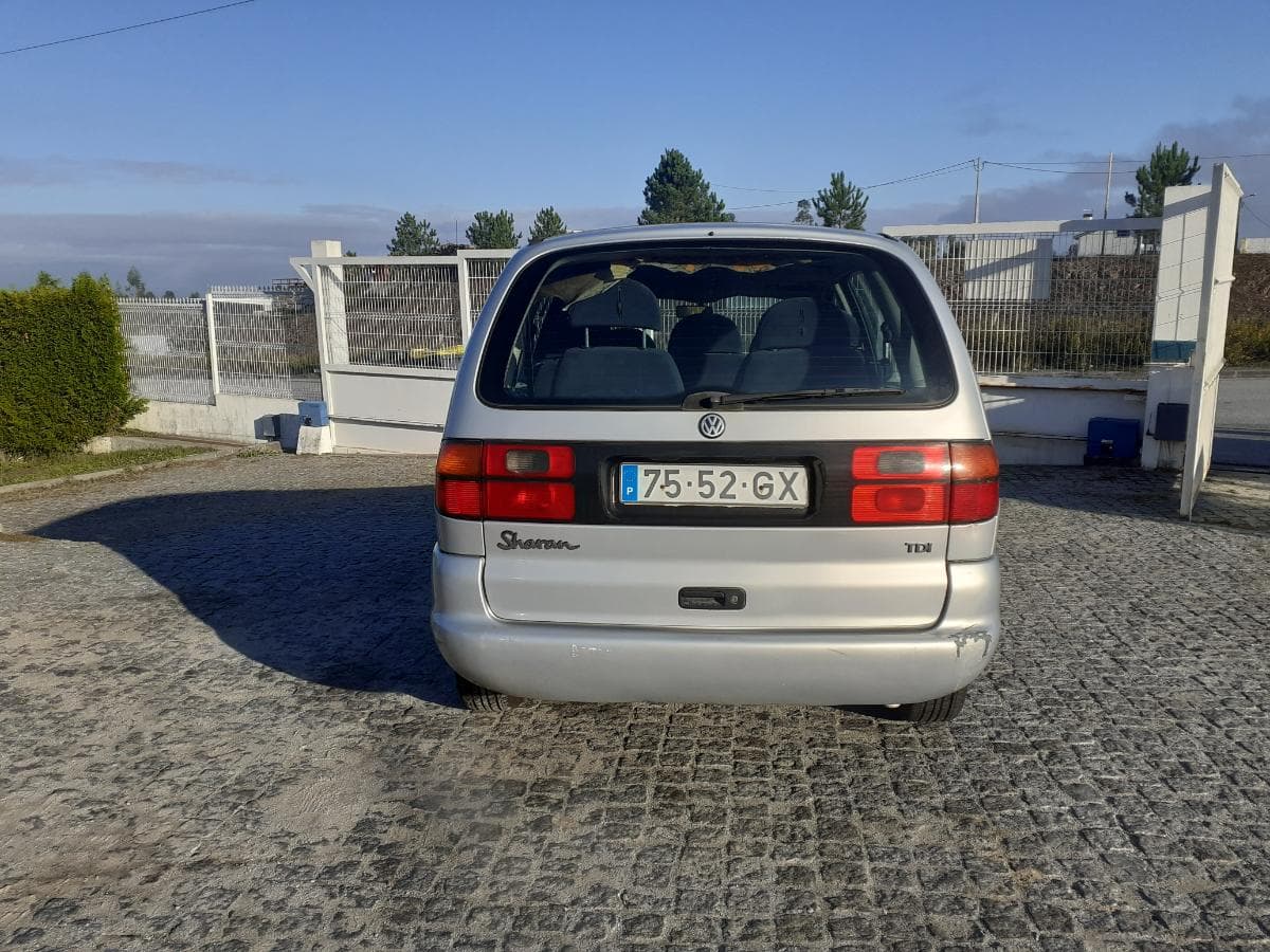 Volkswagen Sharan TDI · Ano 1996 — imagem 5