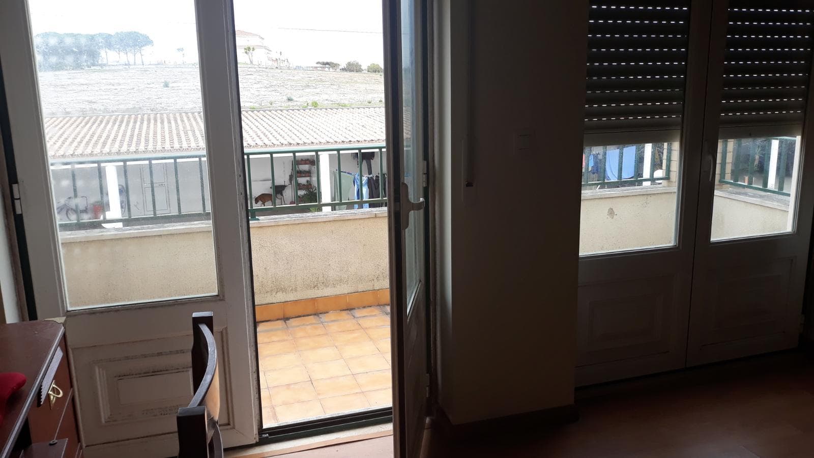 Moradia V2 com Piscina · Torres Vedras — imagen 13