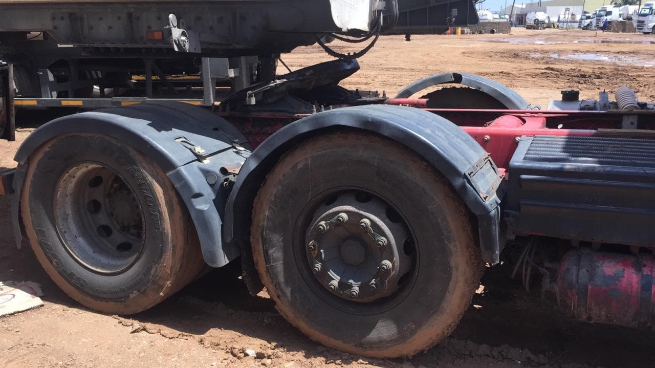 Volvo FH12 · — imagen 4