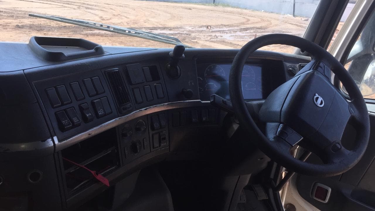 Volvo FH12 · — imagen 22