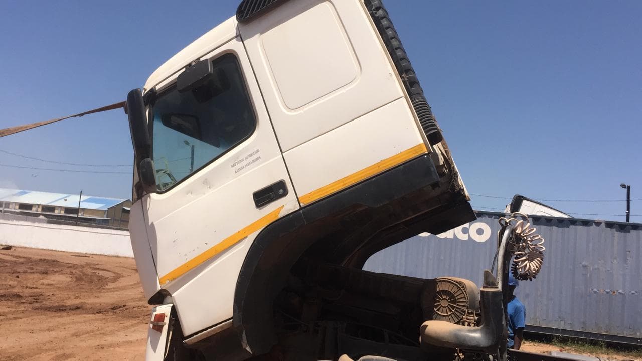 Volvo FM12 · — imagen 3