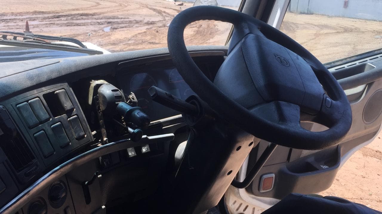 Volvo FM12 · — imagen 42