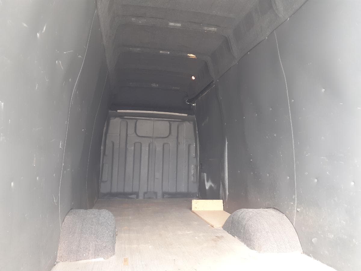 Iveco Daily 35C18V · Ano 2008 — imagem 7