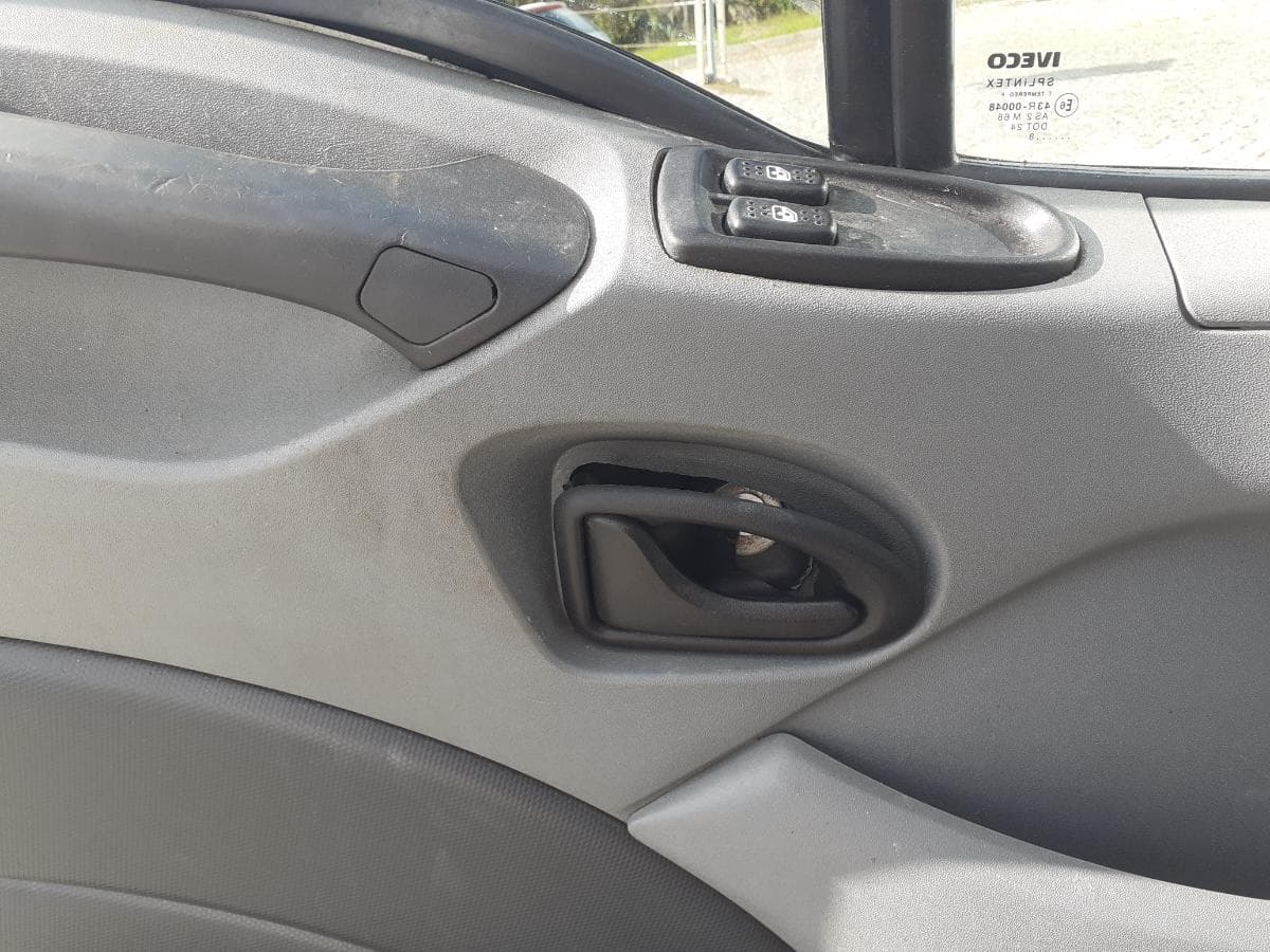 Iveco Daily 35C18V · Ano 2008 — imagem 15