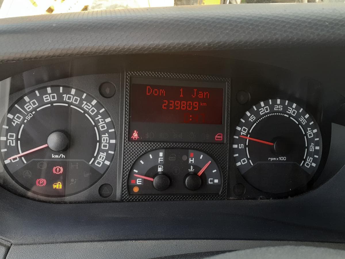 Iveco Daily 35C18V · Ano 2008 — imagem 19