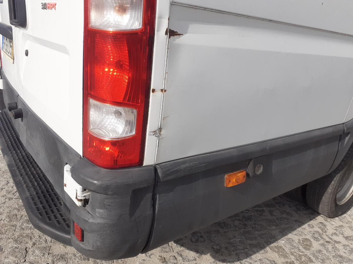 Iveco Daily 35C18V · Ano 2008 — imagem 27