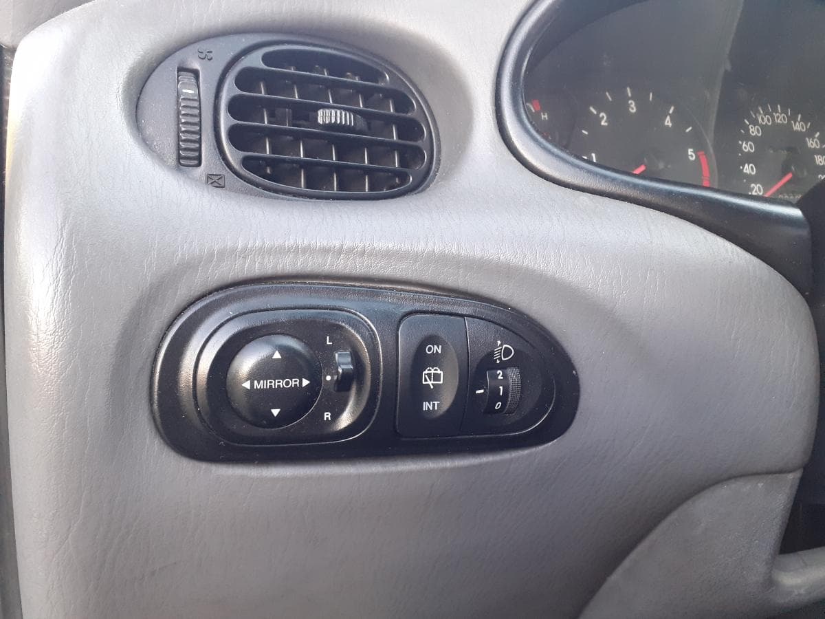 Hyundai Lantra 1.9 D · Ano 1999 — imagem 20