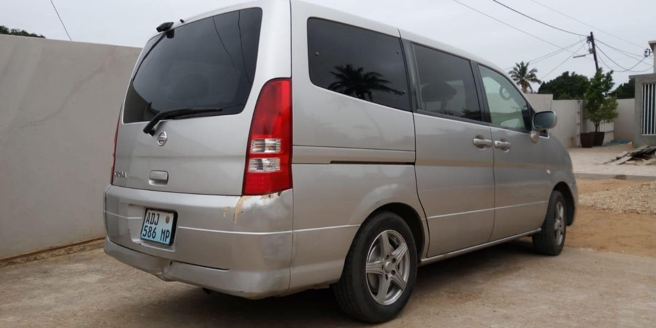 Nissan Serena · — imagem 3