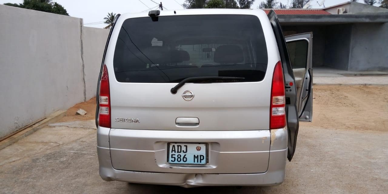 Nissan Serena · — imagem 10