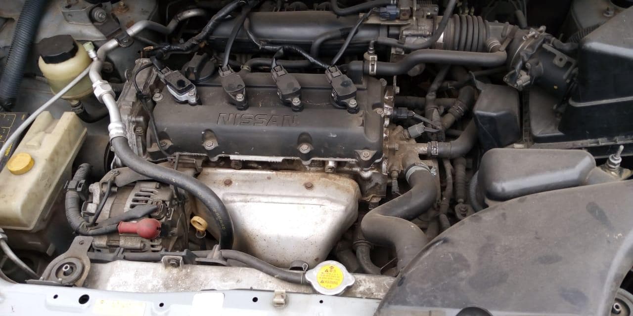 Nissan Serena · — imagem 11