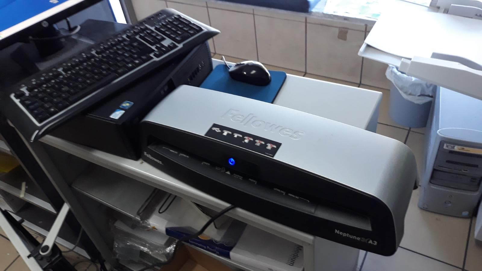 Equipamento de cópias e encadernamento — imagen 3