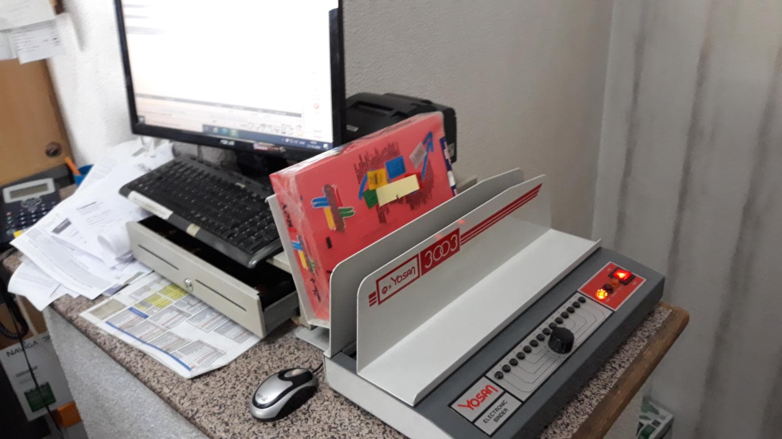 Equipamento de cópias e encadernamento — imagen 4