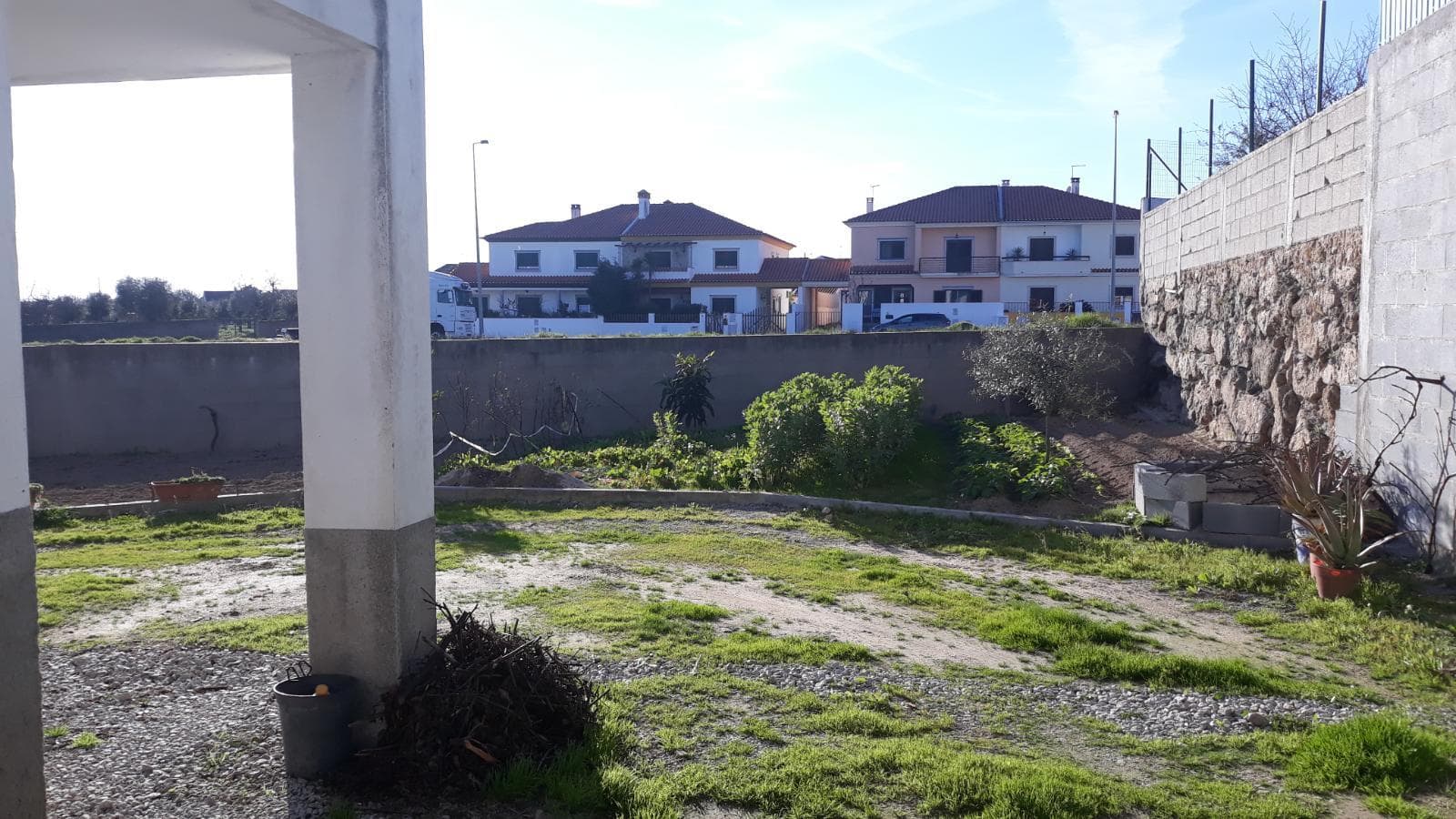 Moradia V2 · Castelo Branco — image 15