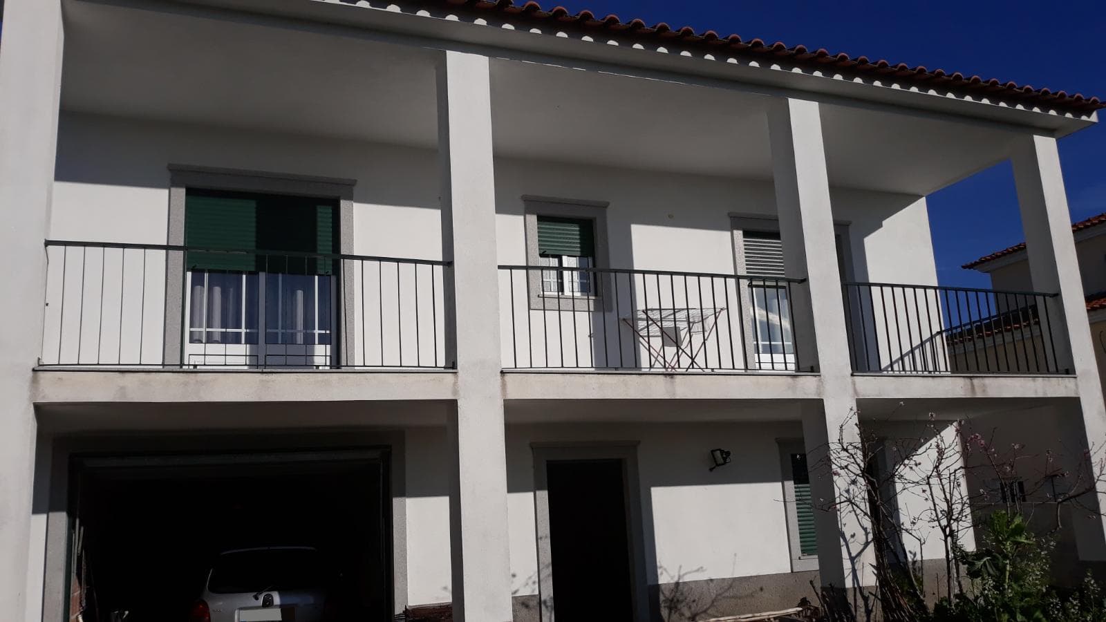 Moradia V2 · Castelo Branco — image 3