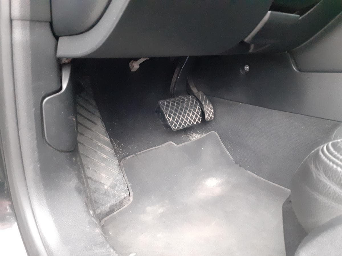 Audi A6 3.0 TDI Quattro · Ano 2005 — imagem 15