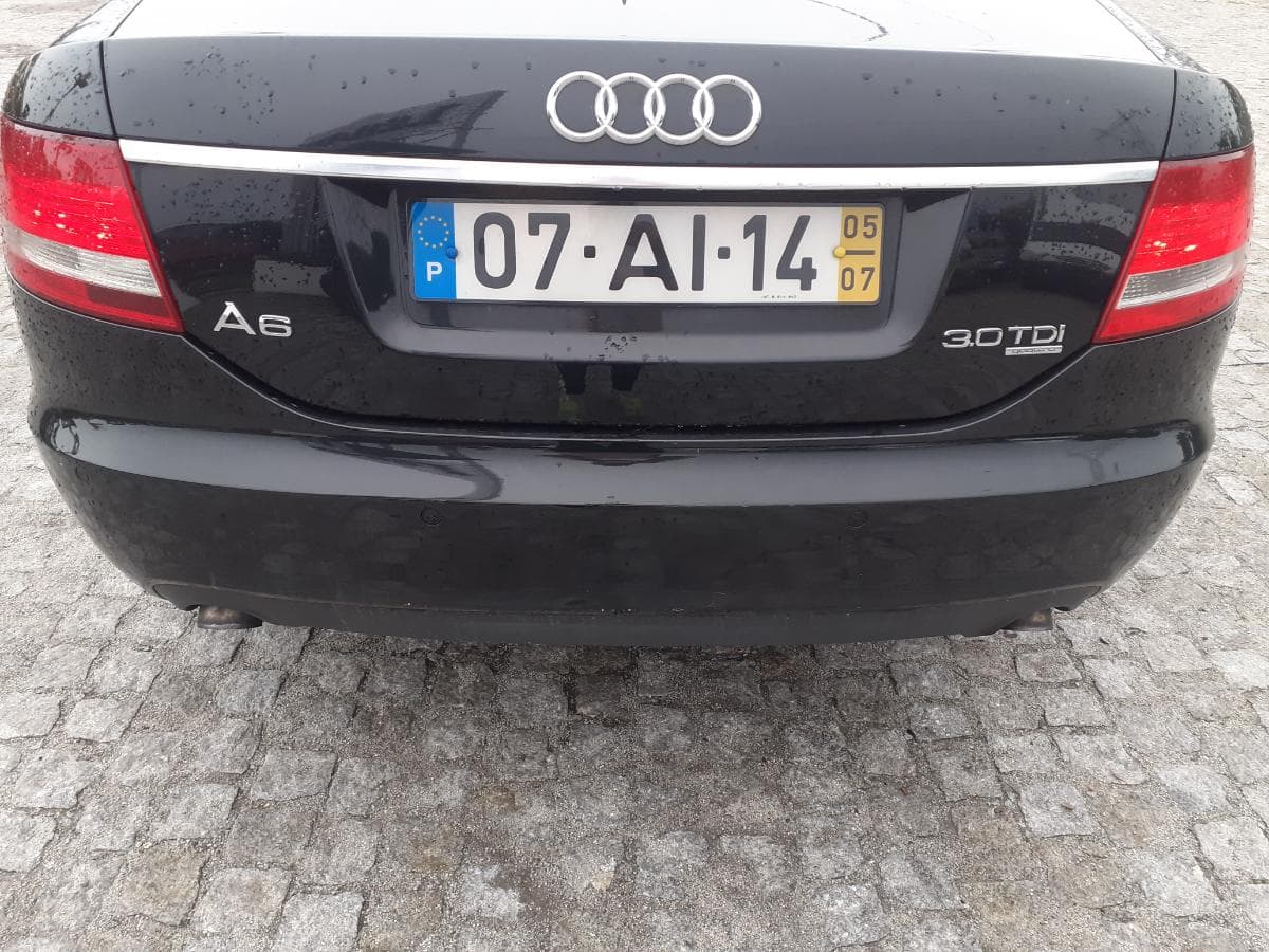 Audi A6 3.0 TDI Quattro · Ano 2005 — imagem 7