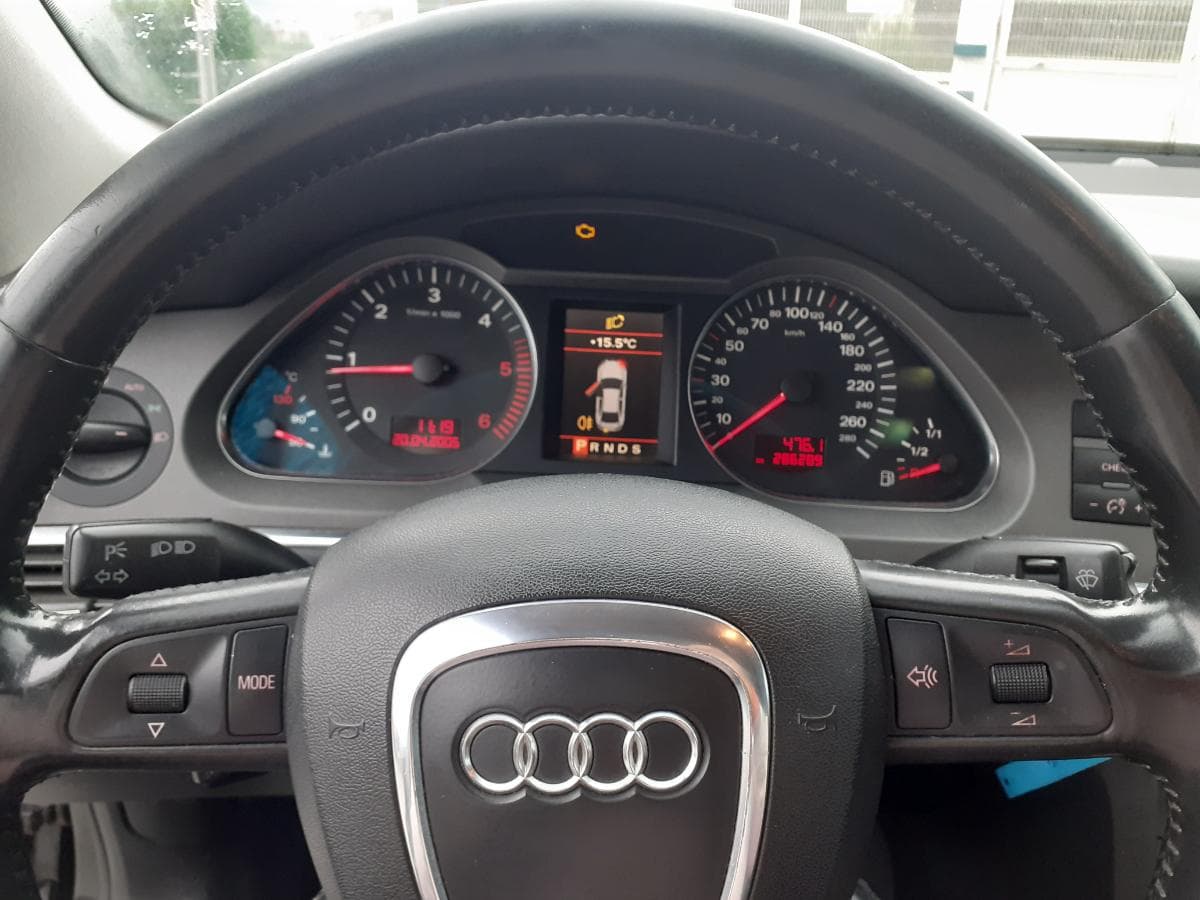 Audi A6 3.0 TDI Quattro · Ano 2005 — imagem 18