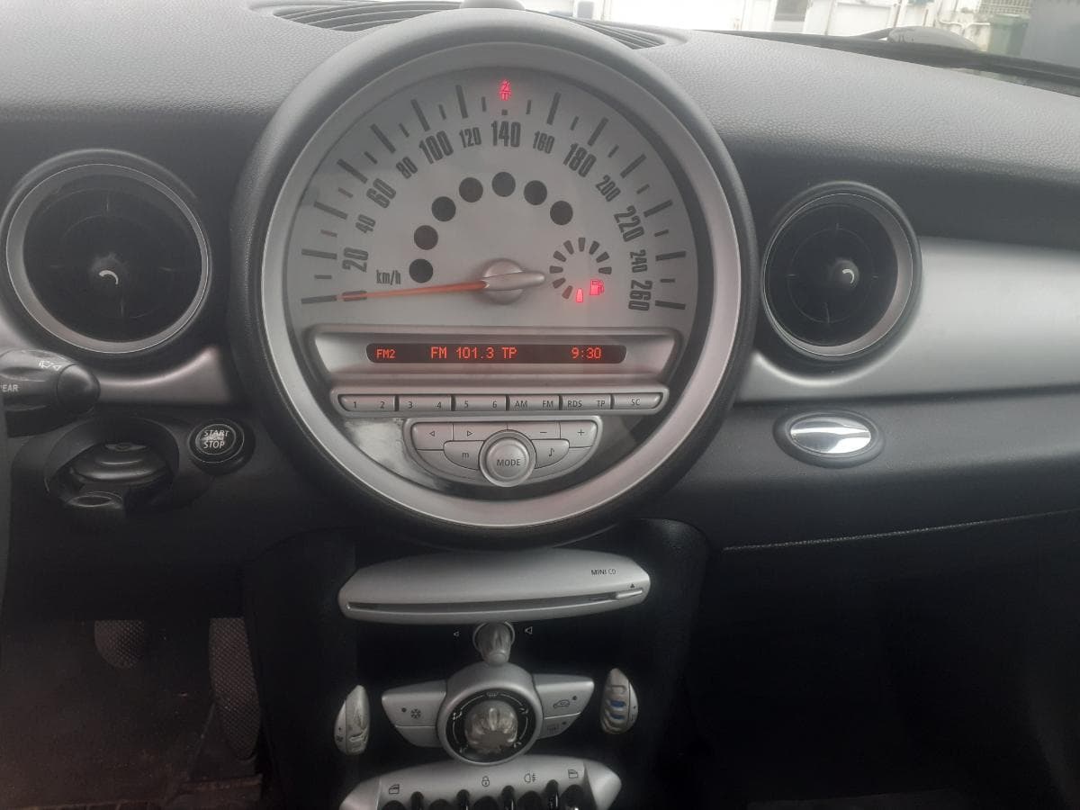 Mini Cooper D Clubman · Ano 2010 — imagem 16