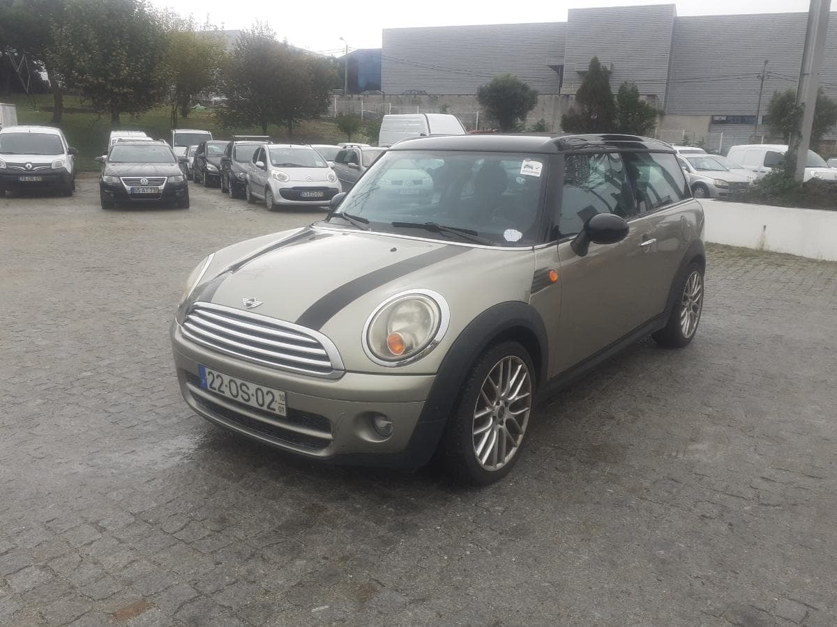 Mini Cooper D Clubman · Ano 2010 — imagem 3