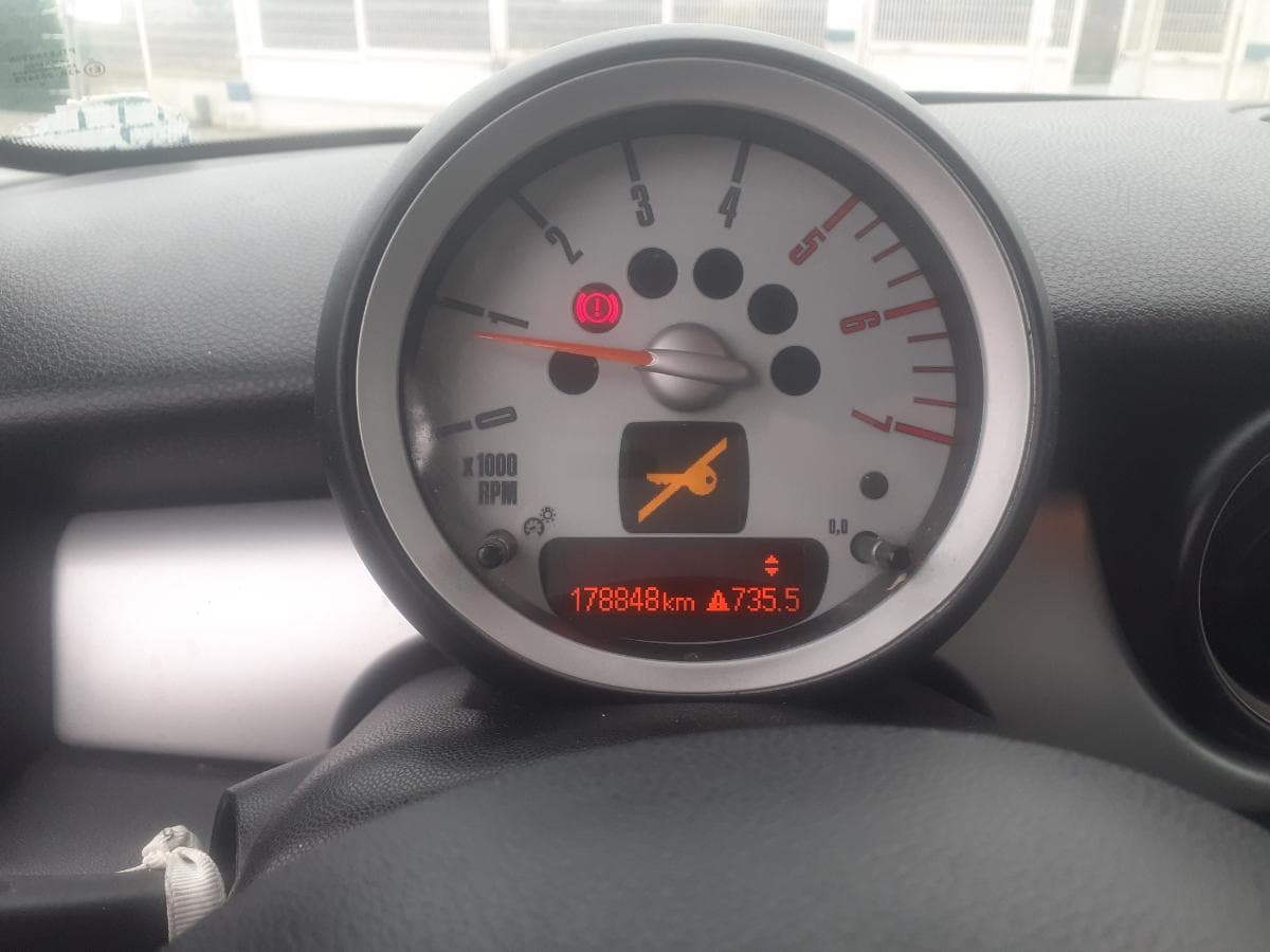 Mini Cooper D Clubman · Ano 2010 — imagem 23