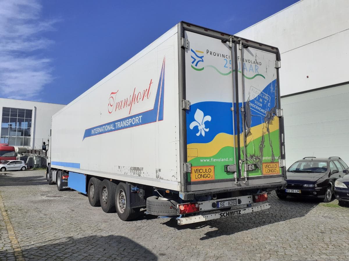 Semirreboque Schmitz SK024 · Ano 2008 — imagem 1