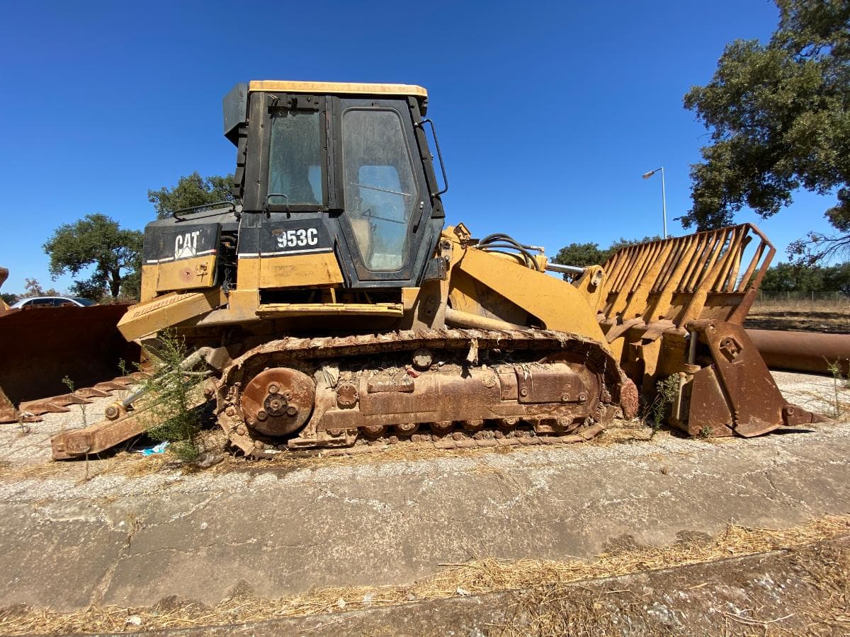 Pá de rastos Caterpillar 953C · Avis — imagem 5