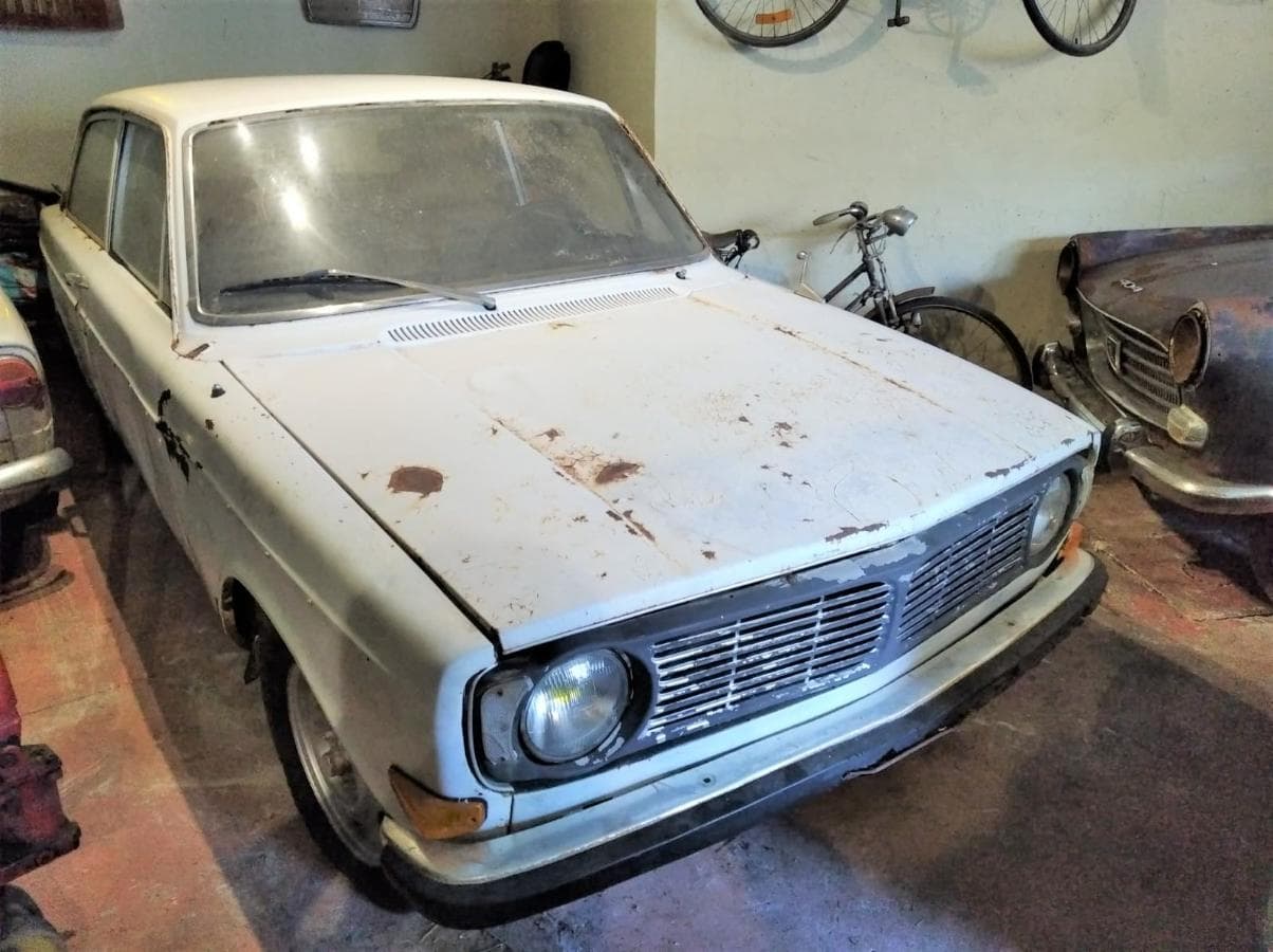 Volvo 142 Coupé
