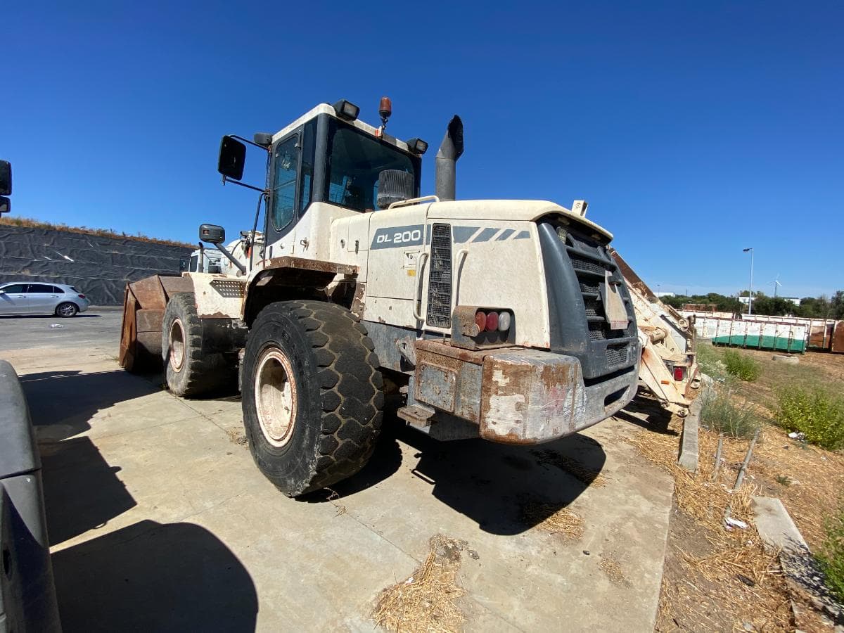 Pá de rodas Doosan DL 200 · Avis — imagen 4