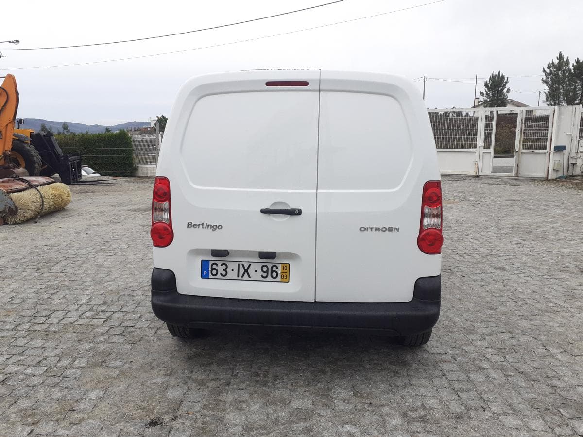 Citroën Berlingo 1.6 HDI · Ano 2010 — image 5