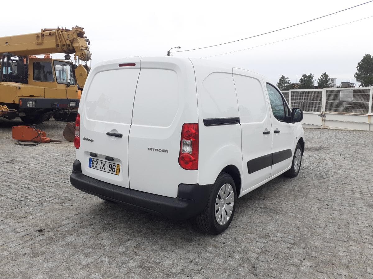 Citroën Berlingo 1.6 HDI · Ano 2010 — image 4