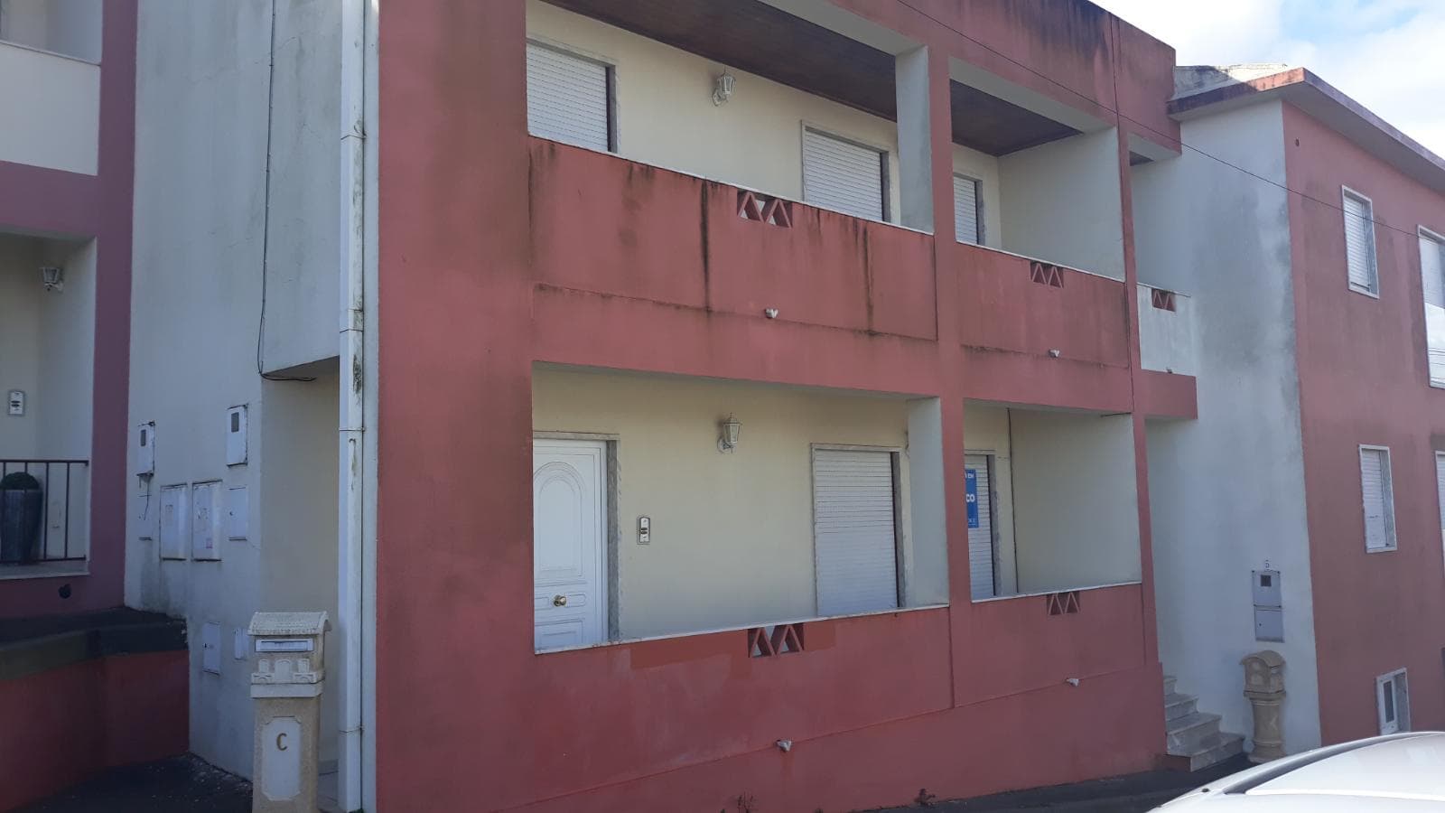 Moradia V3 + Lugar de Estacionamento · Torres Vedras — image 1