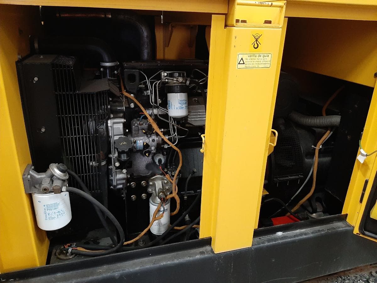 Generador Atlas Copco — imagen 5
