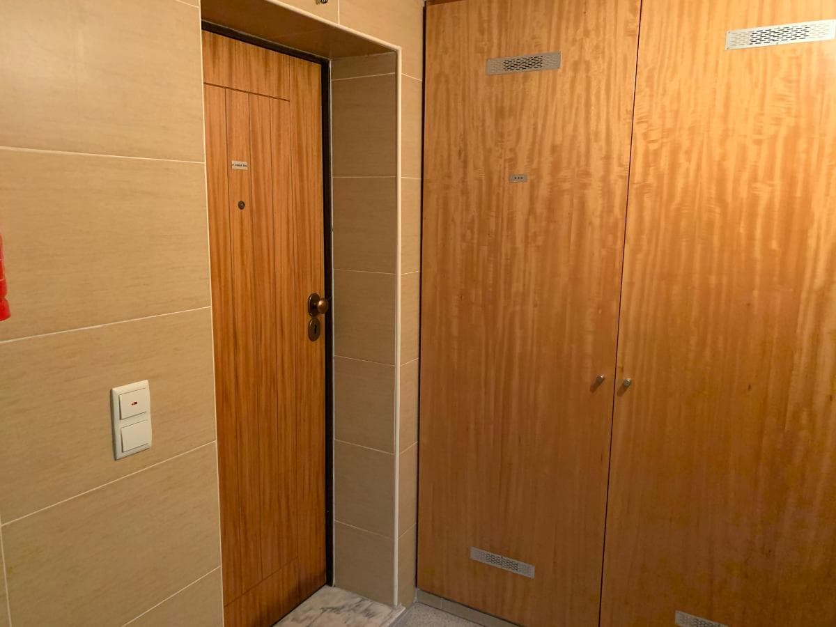 Apartamento T1 + Lugar Garagem + Arrumos · Gandra — imagem 8