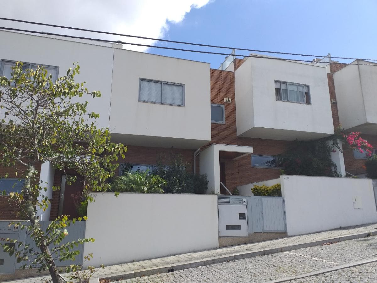 Moradia V4 · Vila Nova de Gaia — imagen 1
