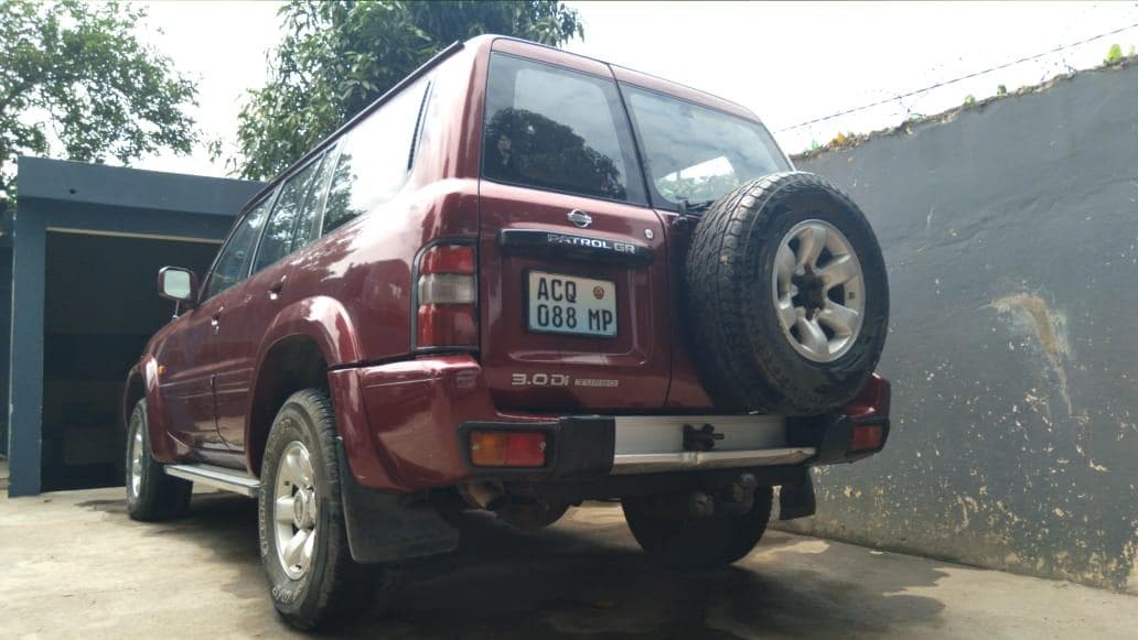 Nissan Patrol 3.0Di · — imagem 7
