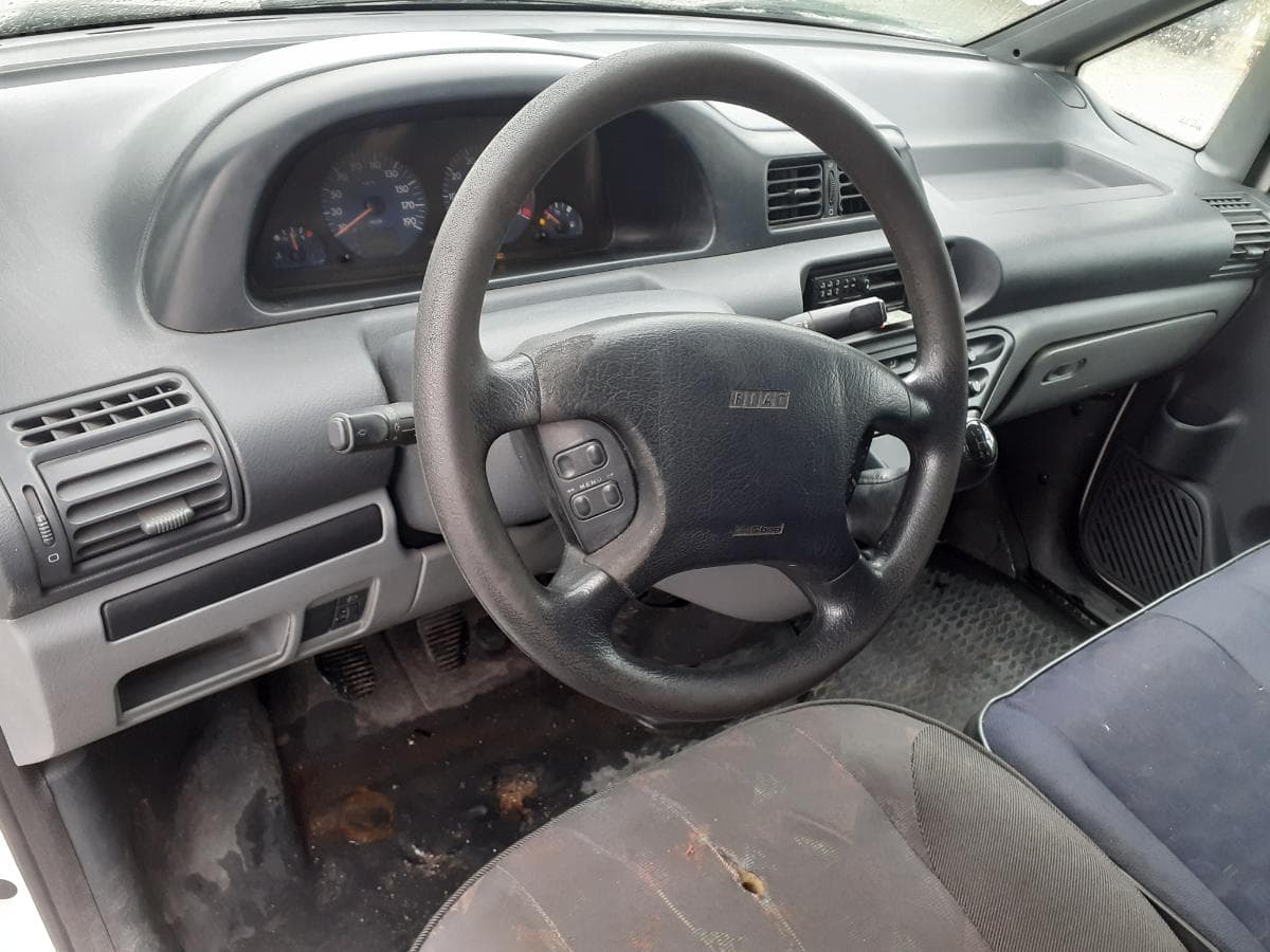 Fiat Scudo 1.9 D · Ano 2002 — imagen 16