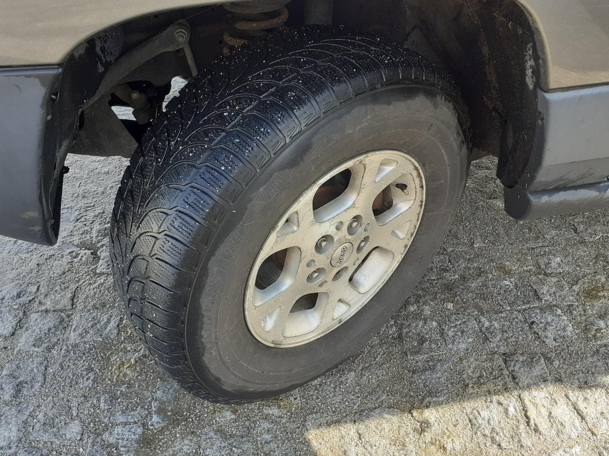 Jeep Grand Cherokee 3.1 TD 4x4 · Ano 2000 — imagem 23