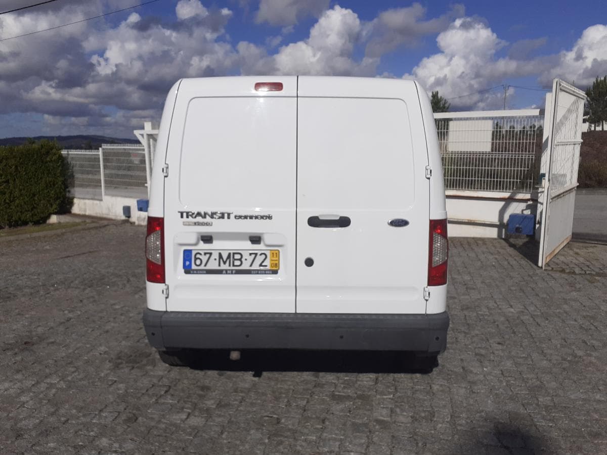 Ford Transit Connect · Ano 2011 — imagem 5