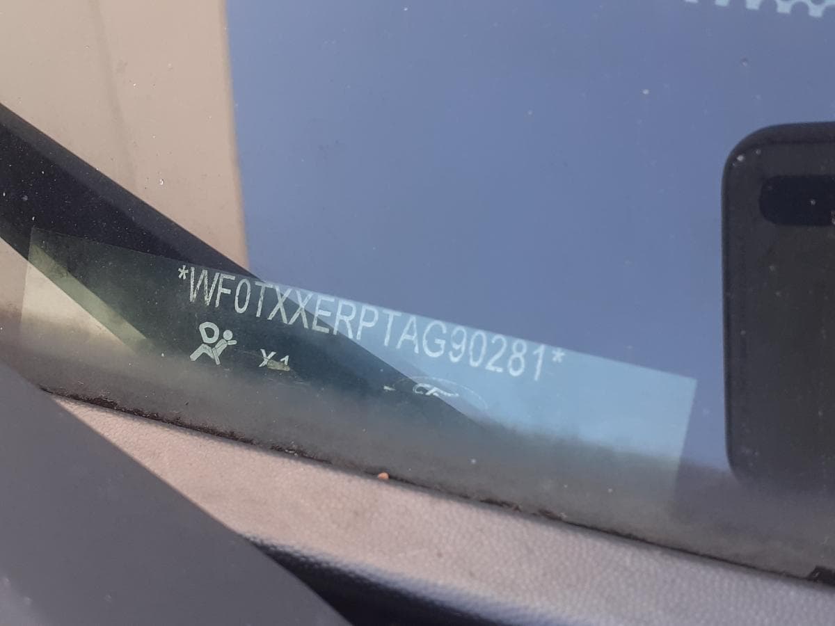 Ford Transit Connect · Ano 2011 — imagem 21