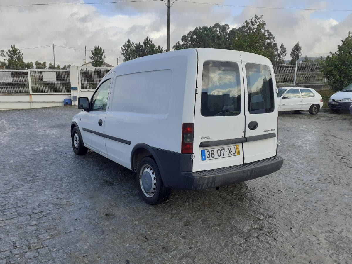 Opel Combo 1.7 CDI · Ano 2004 — imagem 6